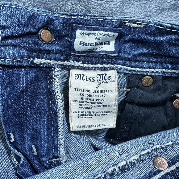 Miss Me Jeans Womens 27 Blue Capri JE5152P10 Embroidered Distressed Rhinestones - Picture 5 of 13